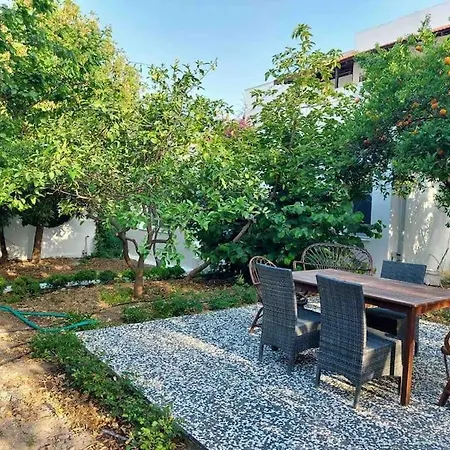 Mel's Garden House In The Heart Of The Semesterbostad Bodrum